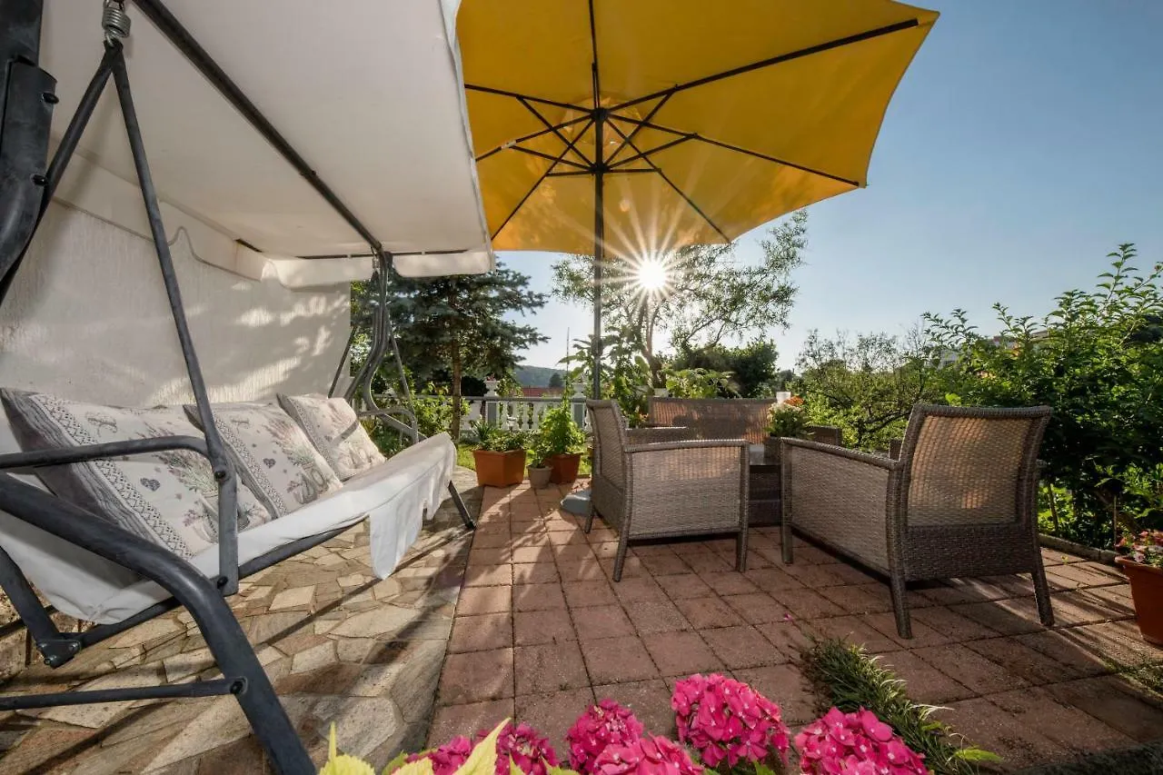 Apartmani Rab Kampor Croatia